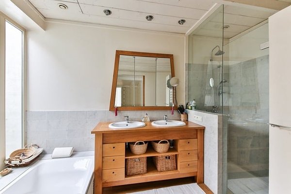 Choisir la Parfaite Baignoire pour Votre Salle de Bain : Guide Complet
